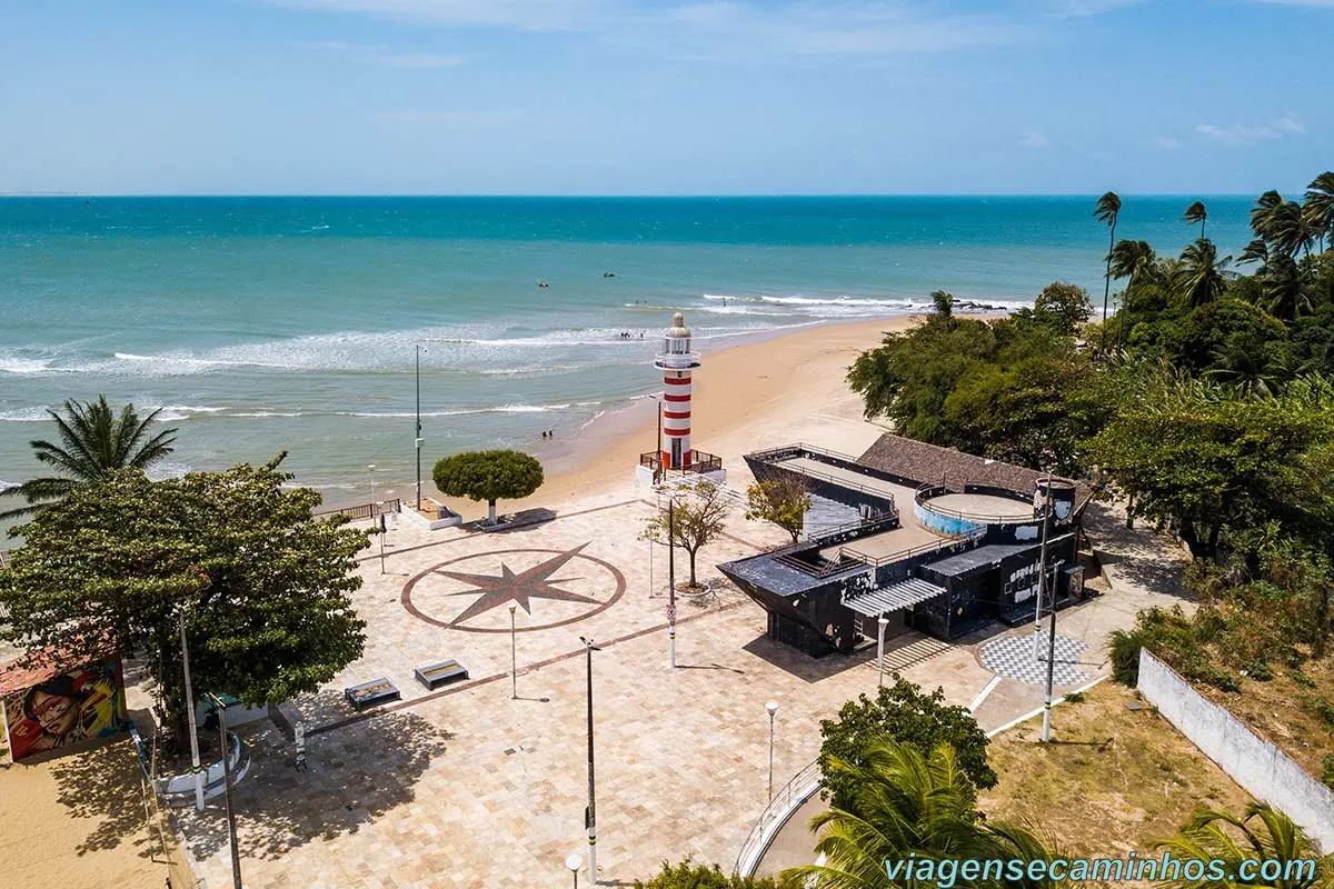 paracuru-praca-farol